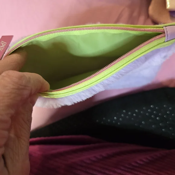 Ipsy makeup/coin purse - Picture 8 of 8